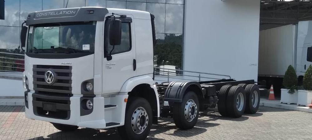 Frota de Caminhões e Veículos leves